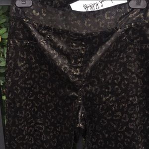 Joseph Ribkoff  velvety pants size 8 NWT